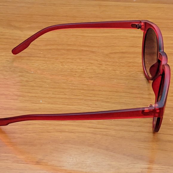 Fashion Sunglasses #121💥PRICE DROP💥 - Picture 9 of 9